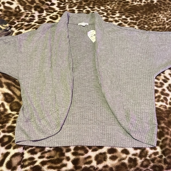 Socialite Grey Cardigan - Picture 2 of 3